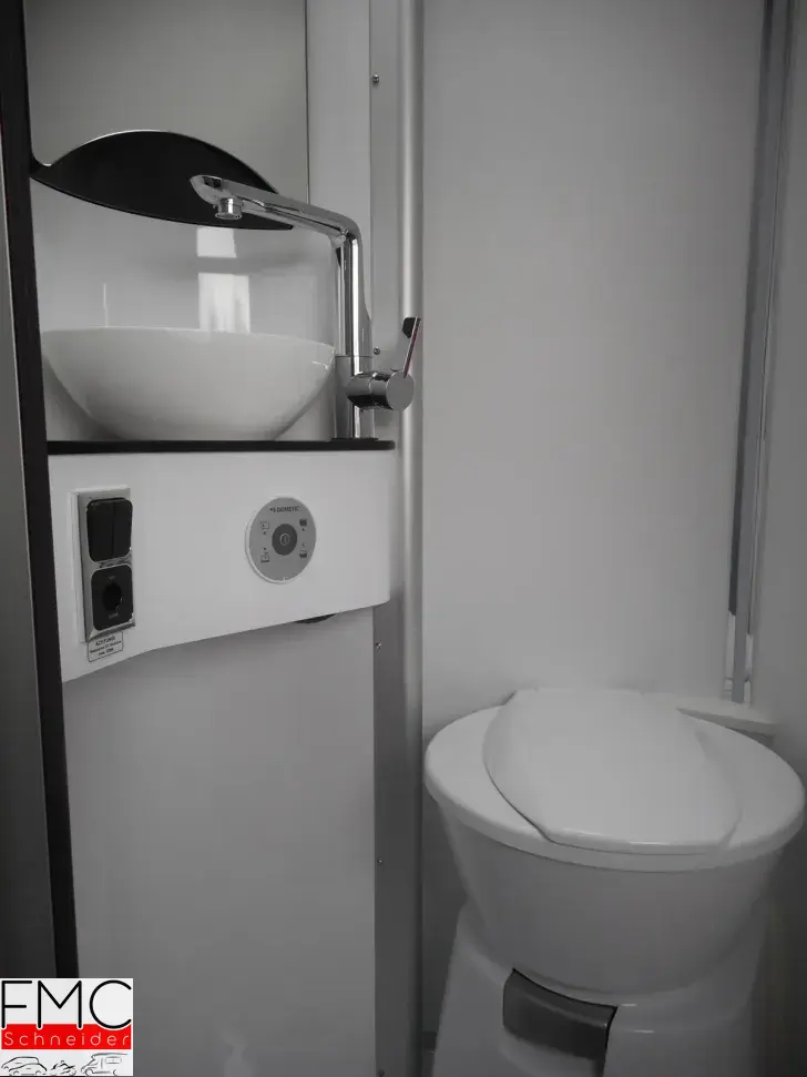 Fahrzeugbild Pössl Summit 540 1. Hand, AHK abnehmbar, SAT #22