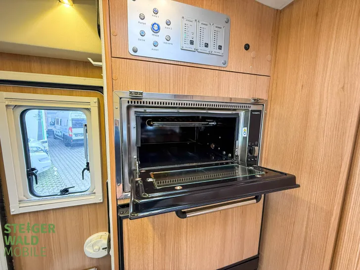 Fahrzeugbild Ahorn Camp 740 TQ Canada*2xSolar*Klima*Uvm. #24