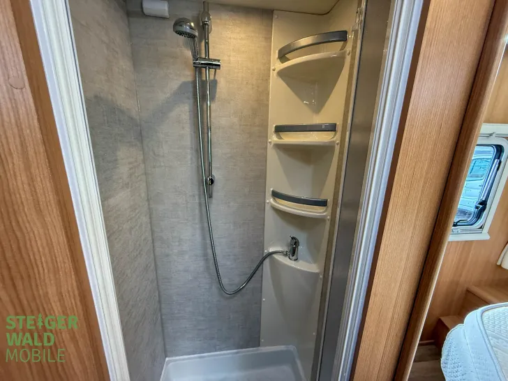 Fahrzeugbild Ahorn Camp 740 TQ Canada*2xSolar*Klima*Uvm. #30