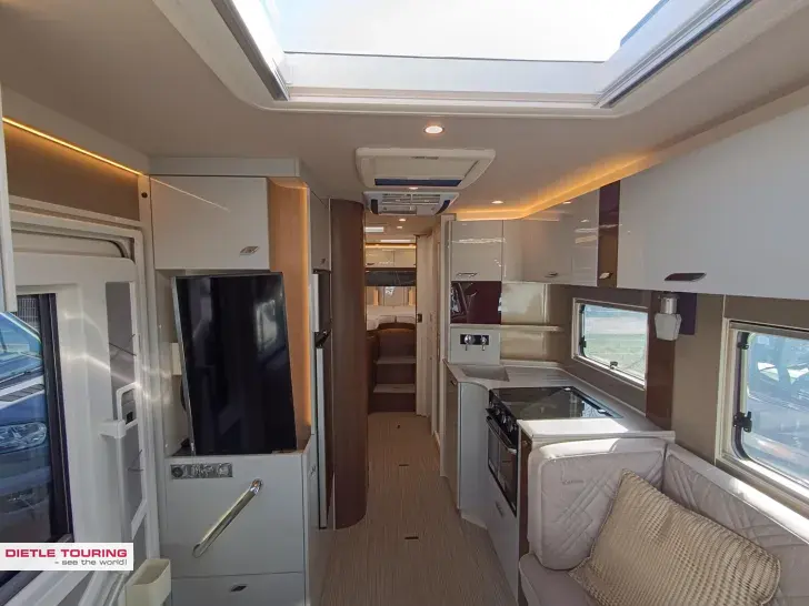 Fahrzeugbild Bürstner Elegance I 910 G Sitzheizung, SAT + 2xTV #7