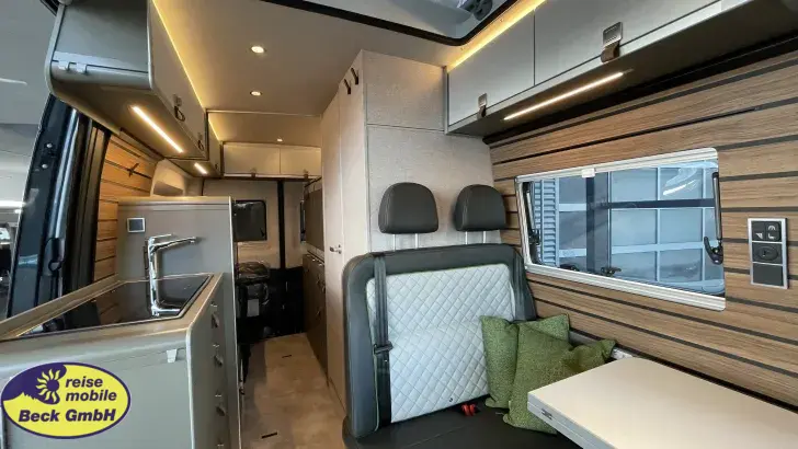 Fahrzeugbild Hymer Camper Van Grand Canyon S CrossOver Beck GCS 2026 #9