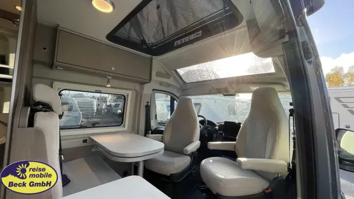 Fahrzeugbild Carado CV 600 PRO+ Beck-45 Clever Deals #12