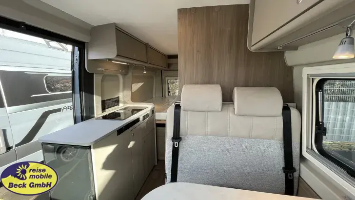 Fahrzeugbild Carado CV 600 PRO+ Beck-45 Clever Deals #16