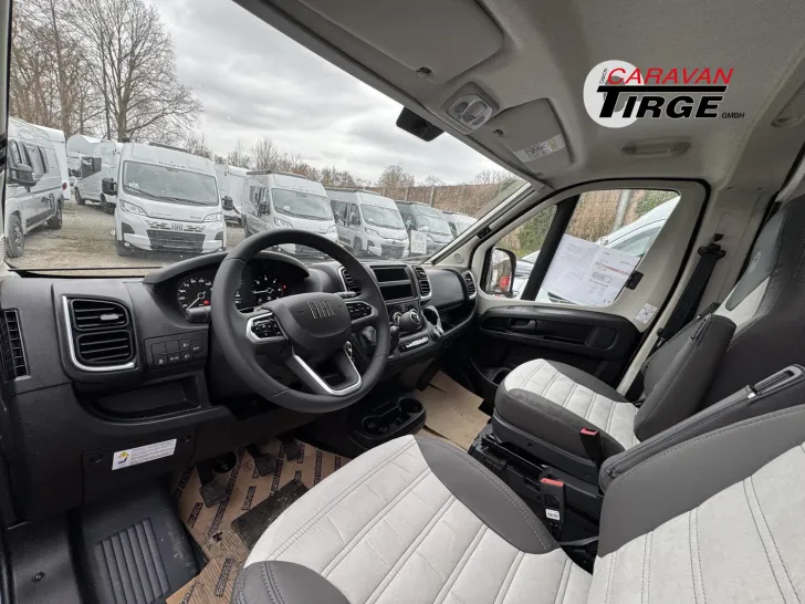 Fahrzeugbild Sunlight Adventure Cliff 640 #8