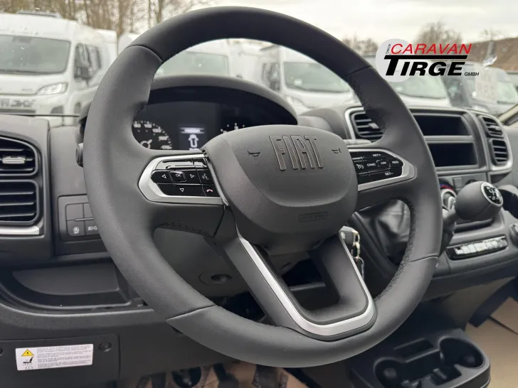 Fahrzeugbild Sunlight Adventure Cliff 640 #9