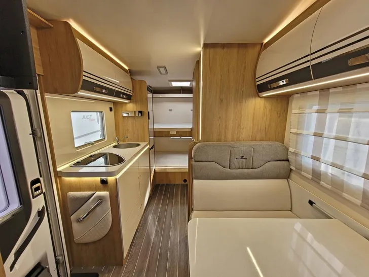 Fahrzeugbild Roller Team Kronos 279 M Fiat #5