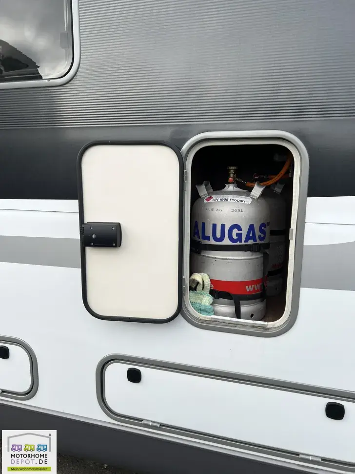 Fahrzeugbild Bürstner Argos A 747-2 G 5,8 to - Luftfederung - Solar #46