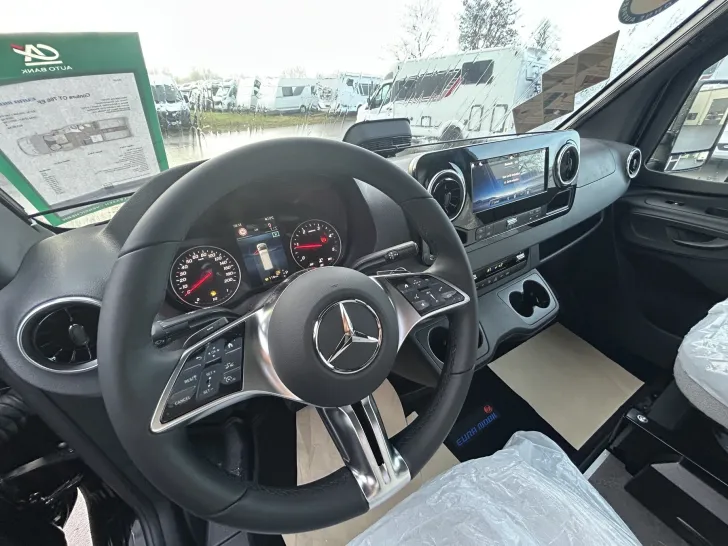 Fahrzeugbild Eura Mobil Contura 766 EF AT8G+Comfort+Backofen+Luminary+ #25