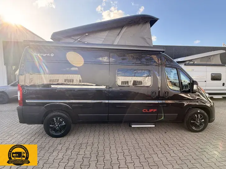 Fahrzeugbild Sunlight Cliff 600 RT ADV #elektr. Zuziehhilfe #6
