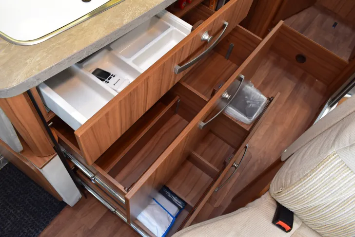 Fahrzeugbild Hymer Exsis-i 578 Alko, Klima, Solar, 6,75m #17