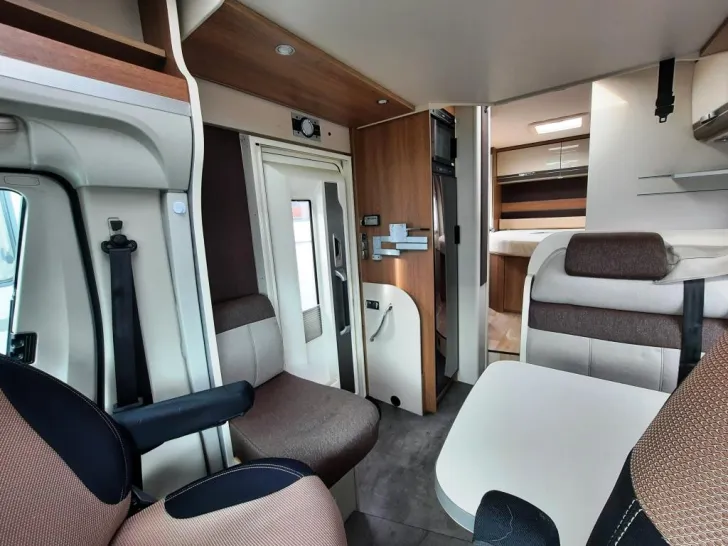 Fahrzeugbild Dethleffs Trend T 6757 Hydraulische Hubstützen! #8