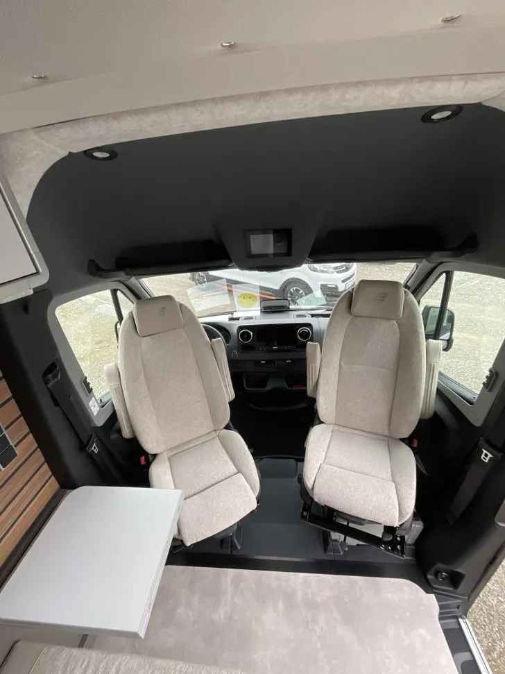 Fahrzeugbild Hymer Grand Canyon S 700 4x4, AHK, Premium #9