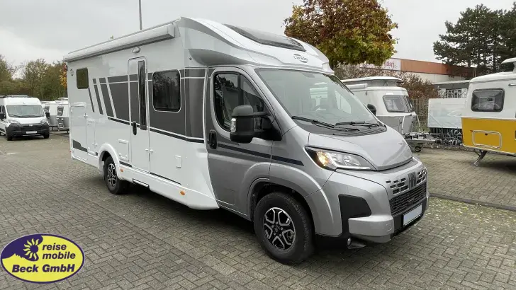 Fahrzeugbild Carado T 448 #1
