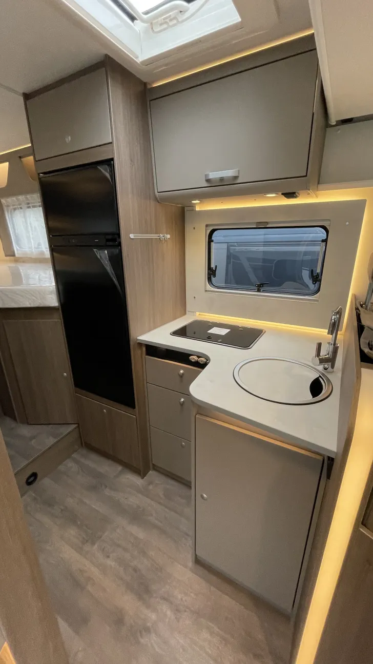 Fahrzeugbild Carado T 448 #12