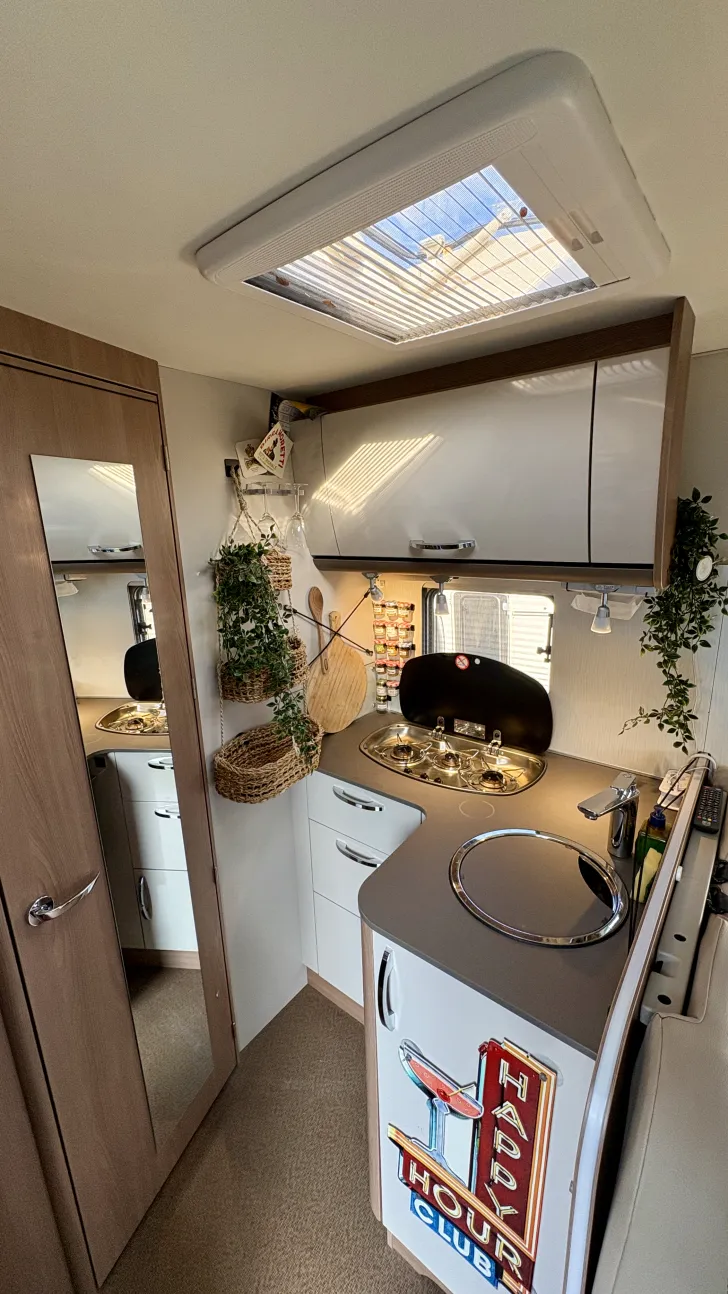 Fahrzeugbild Bürstner Lyseo TD 590 Harmony Line #4