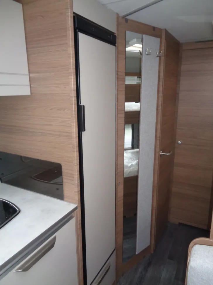 Fahrzeugbild Knaus Sport 500 KD m Klima Dach sofort Verfügbar #4