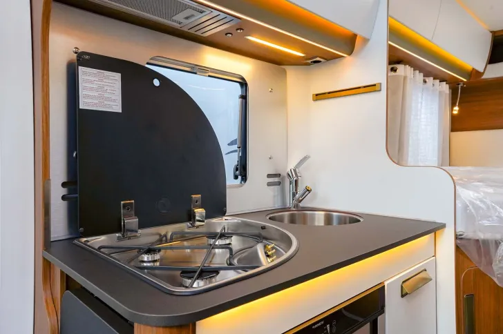 Fahrzeugbild Laika Ecovip Titanio L 2009 *SIE SPAREN 11.547* #11