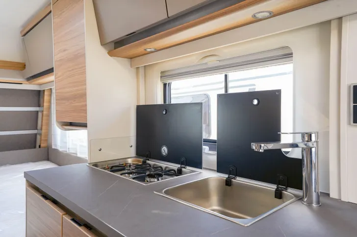 Fahrzeugbild Dethleffs Nomad 460 EL *KLEIN-LEICHT-PREMIUM* #10