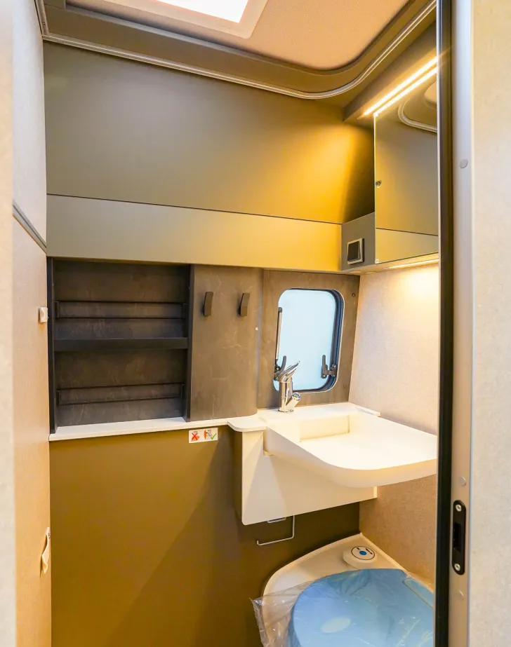 Fahrzeugbild Hymer Grand Canyon S 600 **PREISVORTEIL: 23.265 EURO** #13