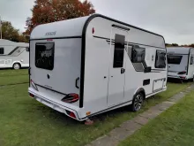 Fahrzeugbild Knaus Südwind 420 QD Black Selection Modell 2026 #4