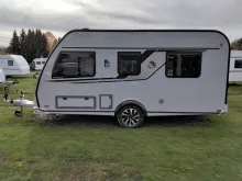 Fahrzeugbild Knaus Südwind 420 QD Black Selection Modell 2026 #12