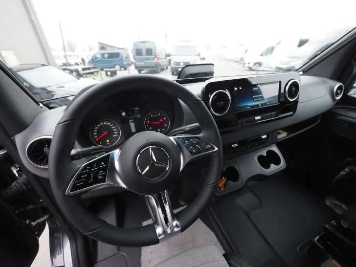 Fahrzeugbild Clever Aventuro 600, 4x4 Mercedes Sprinter, Delta uvm. #7