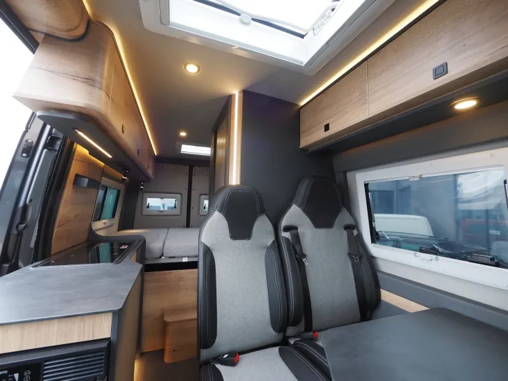 Fahrzeugbild Clever Aventuro 600, 4x4 Mercedes Sprinter, Delta uvm. #12