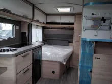 Fahrzeugbild Knaus Südwind 450 FU Black Selection Modell 2026 #7