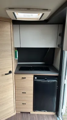 Küchen Knaus Yaseo 340 PX *2025*Gas*Duschausbau*Plus-Pkt