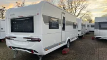 Schräg Hinten Hobby De Luxe 515 UHL Modell 2026 mit Hubbett