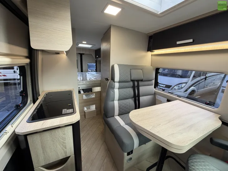 Fahrzeugbild Challenger Van Sport Edition V210 Hubbett Automatik 2026 #12