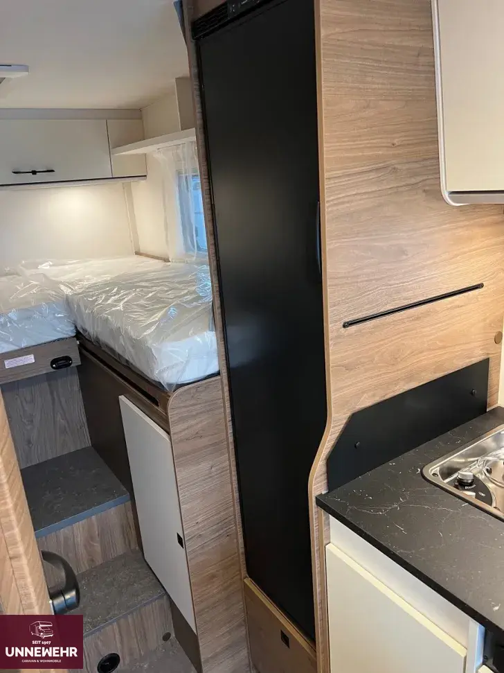 Fahrzeugbild Corigon Slim Teilintegriert Slim 70 LS #6