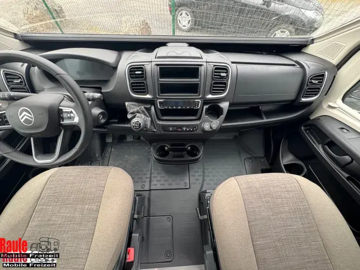 Fahrzeugbild Globecar Summit 600 Plus Citroen H-Line #9