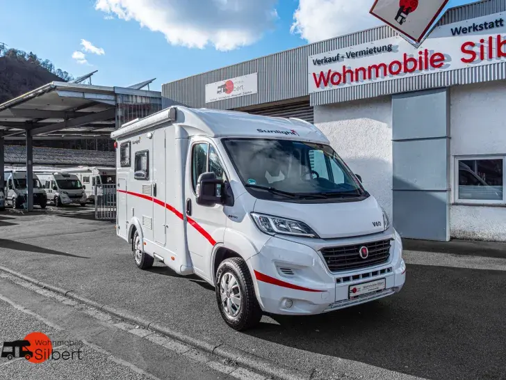 Fahrzeugbild Sunlight V 60 - Solar*TV*Kamera*2 Batterie* #1