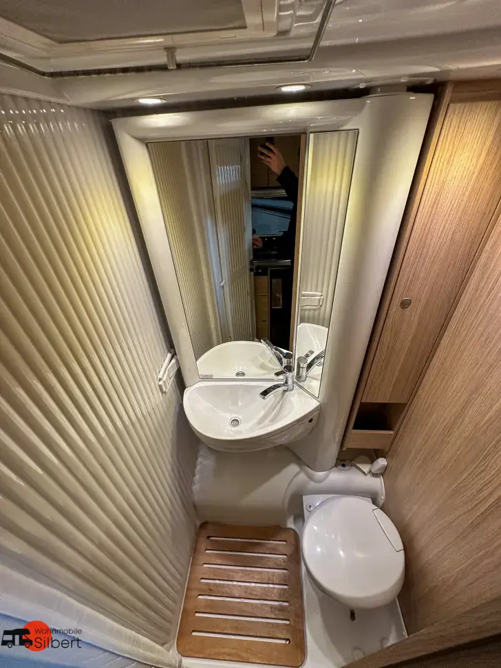 Fahrzeugbild Sunlight V 60 - Solar*TV*Kamera*2 Batterie* #15