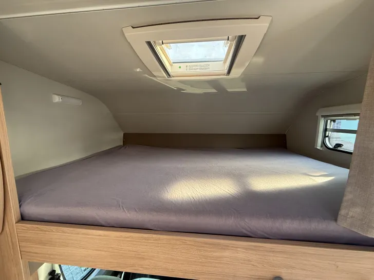 Fahrzeugbild Weinsberg CaraHome 600 DKG 6 Sitz- und Schlafplätze, #20