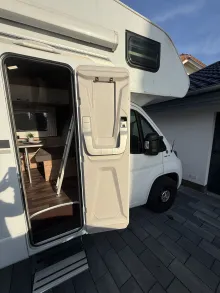 Fahrzeugbild Weinsberg CaraHome 600 DKG 6 Sitz- und Schlafplätze, #35