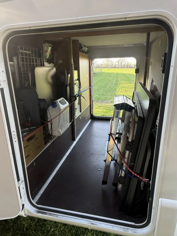 Fahrzeugbild Weinsberg CaraHome 700 DG 165PS 6 Sitz- und Schlafplätze #27