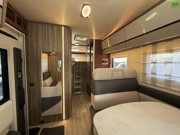 Fahrzeugbild Roller Team Kronos 290 M Sport Design Winter XXL-Garage 2026 #12