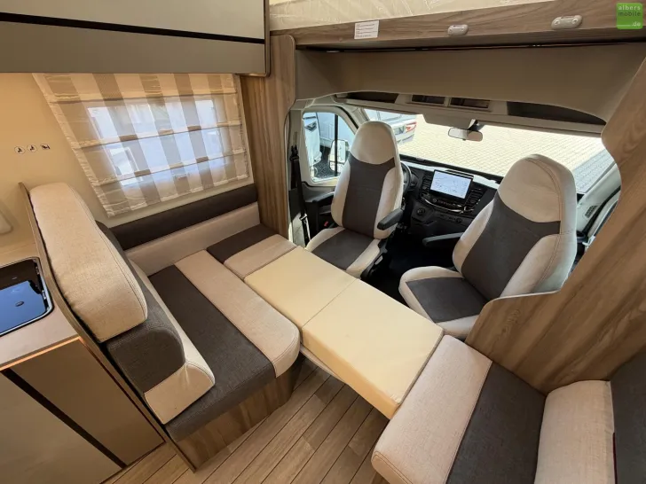 Fahrzeugbild Roller Team Kronos 290 M Sport Design Winter XXL-Garage 2026 #28