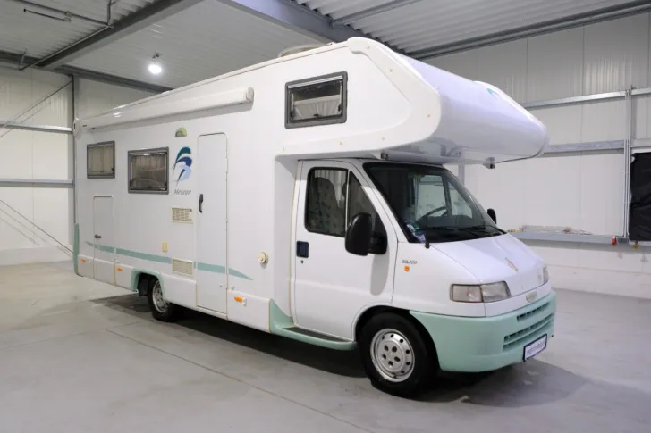 Fahrzeugbild Weinsberg Meteor 690 MQ/Festbett/Garage/Klima/Solar/DPF #2