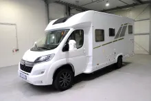 Fahrzeugbild Mooveo TEI 70 EB/1.Hand/Einzelbetten/Klima/Hubstützen #3