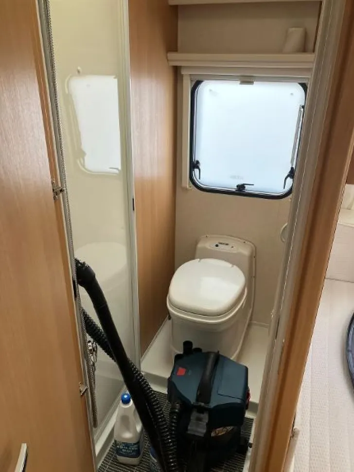 Fahrzeugbild Tabbert Da Vinci 700 KD Mover Luft-Vorzelt 2.Hand #10