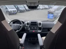 Fahrzeugbild Roadcar R 601, 4 Personen-Fahrzeug, Markise, Radtr. #11