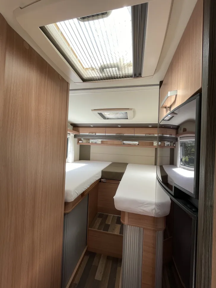 Fahrzeugbild Knaus Sky Wave 700 MEG sehr gepflegt #8