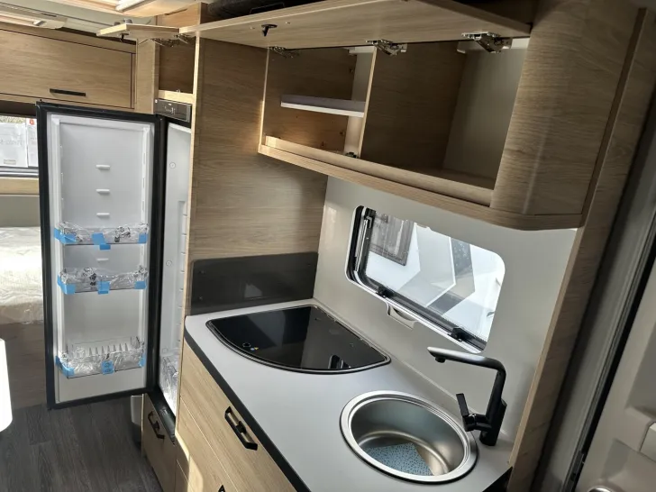 Fahrzeugbild Weinsberg CaraOne 480 QDK HOT Edition Sondermodell #10