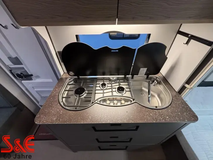 Fahrzeugbild Bürstner B66 535 TL #9