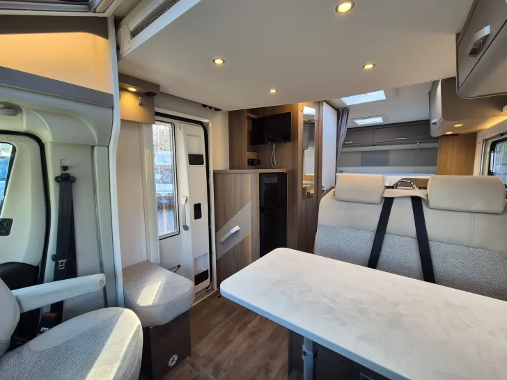 Fahrzeugbild Carado T338 pro #13