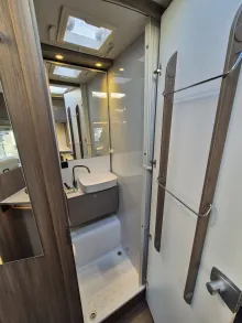 Fahrzeugbild Carado T338 pro #27