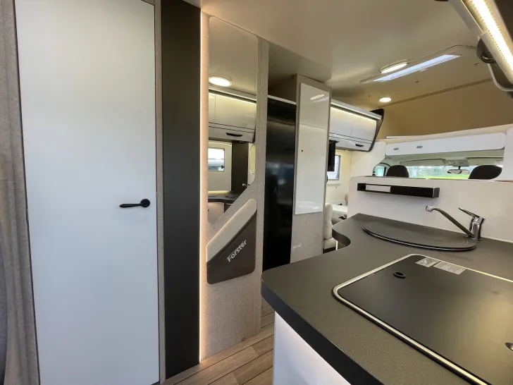 Fahrzeugbild Forster A 699 VB - SAT, TV, SOLAR, LITHIUM, MARKISE #12